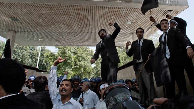 Pakistan US Prophet F_Bake.jpg